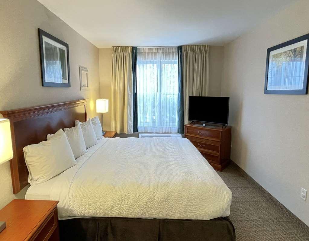 Smart Suites, Ascend Hotel Collection Саут-Бёрлингтон Номер фото